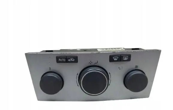 Opel Astra H Climate control unit 9015124