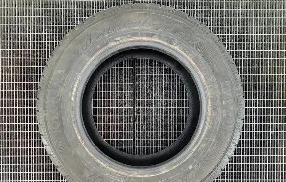 Volkswagen Crafter R16 summer tire 