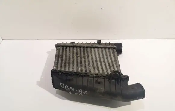 Opel Omega B1 Intercooler radiator