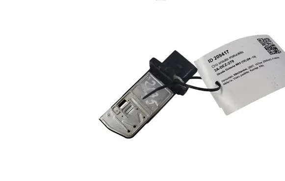 Skoda Octavia Mk2 (1Z) Mass air flow meter 06F906461A