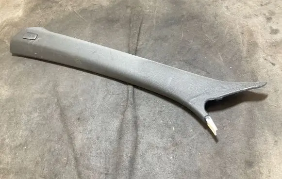 Audi A6 S6 C7 4G (A) pillar trim 4G0867233C 3042122 AU571AS