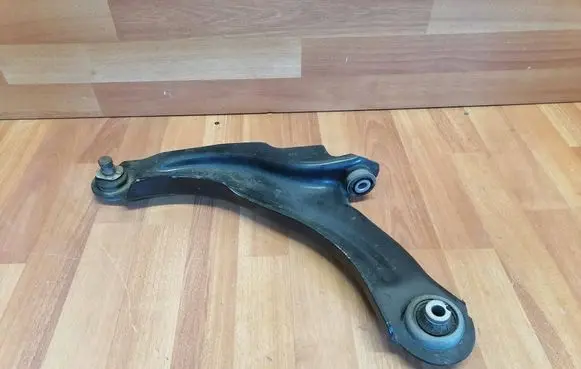 Renault Zoe Front control arm 545050399R 545052354R 545055711R