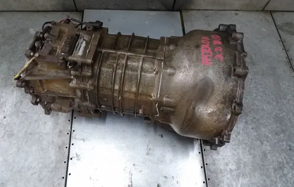 Mitsubishi Pajero Manual 5 speed gearbox 