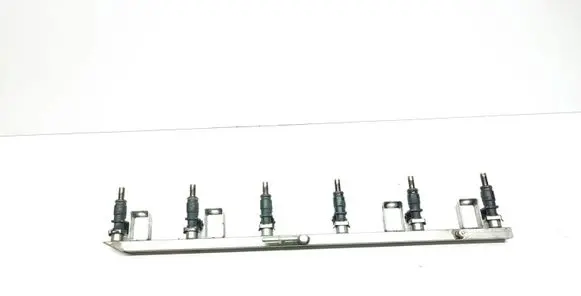 BMW 3 E90 E91 Fuel injectors set 7542541