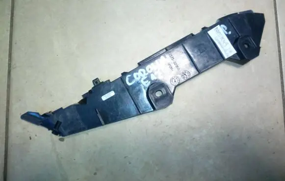 Toyota Corolla E120 E130 Rear bumper mounting bracket 5257502060 NE67049
