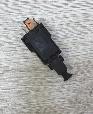 Saab 9-5 Brake pedal sensor switch 4617551 90508804