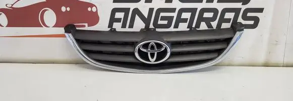 Toyota Avensis T220 Front bumper upper radiator grill 5311105040