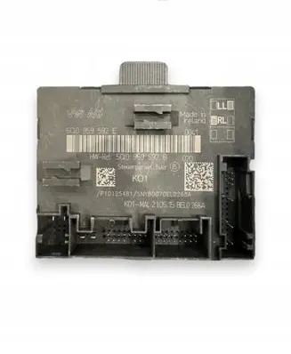 Volkswagen Golf VII Door control unit/module 5Q0959592E