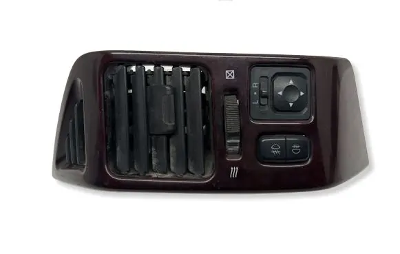 Mitsubishi Pajero Dashboard side air vent grill/cover trim MR402451