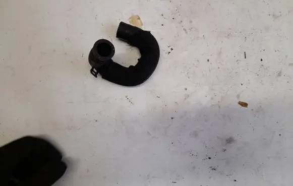 Audi A8 S8 D4 4H Engine coolant pipe/hose 4H0121448L