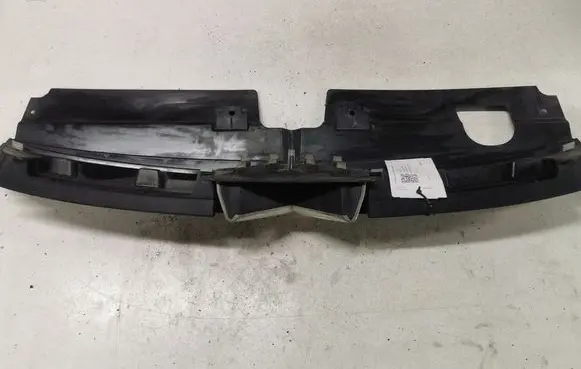 Citroen C5 Front bumper upper radiator grill 9636751980 28857M