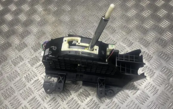 Mercedes-Benz X-class W470 Gear shifter/selector PA66GF33
