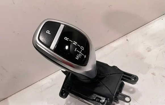 BMW 6 F06 Gran coupe Gear shifter/selector 9296907