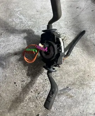 Volvo S40, V40 Wiper turn signal indicator stalk/switch 30618226