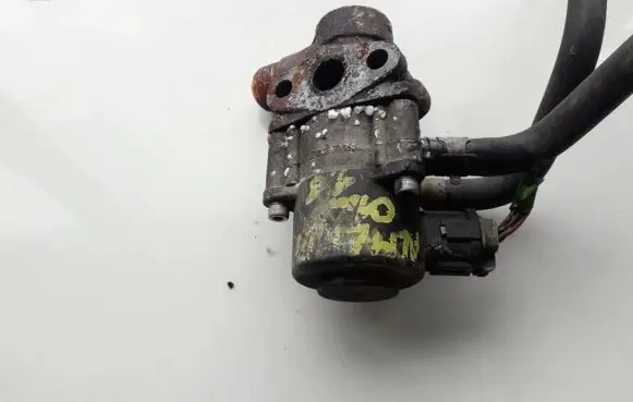 Nissan Almera N16 EGR valve AMV5107A 147105M001