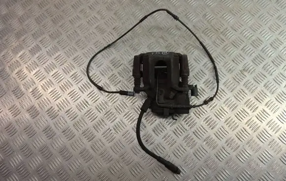 BMW X3 F25 Rear brake caliper
