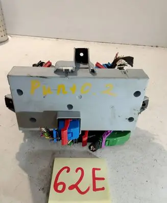 Fiat Punto (188) Fuse box set 46820429