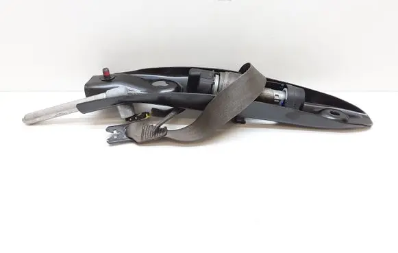 Volvo XC90 Front seatbelt
