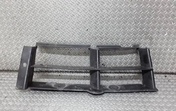 BMW 5 E39 Front bumper lower grill 511182356739