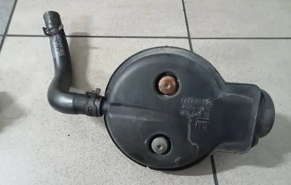 Opel Corsa C Intake manifold 90572687