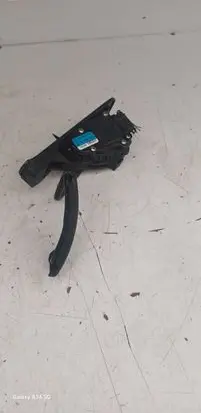 Renault Espace - Grand espace IV Accelerator throttle pedal 8200007513 6PV00811918