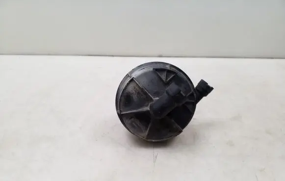 Volkswagen Phaeton Secondary air pump 07C959253C