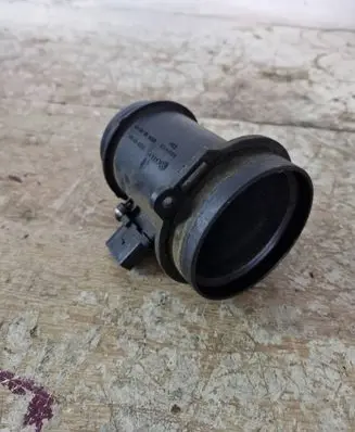 Audi A6 S6 C6 4F Mass air flow meter PBTGF40