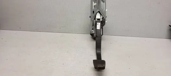 Clutch pedal