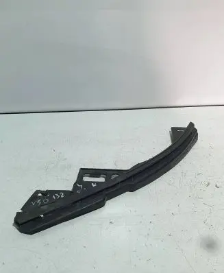 Volvo V50 Front bumper mounting bracket 30744956