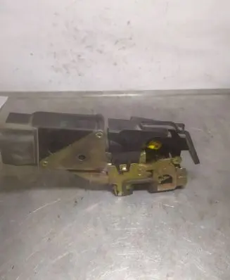 Mitsubishi Space Star Rear door lock PP304F