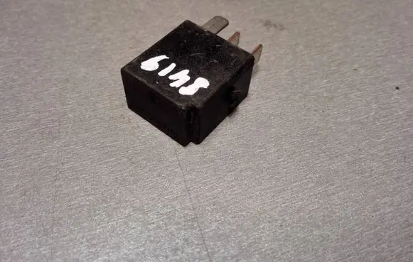 Mercedes-Benz C W202 Other relay 0025421119