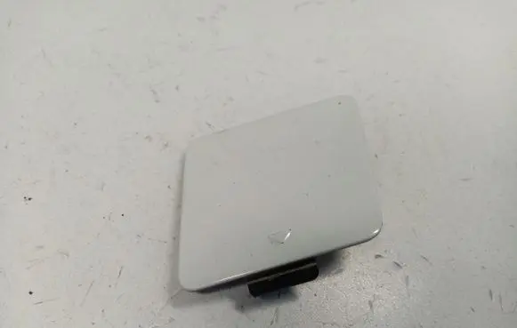 Rear bumper row hook cap/cover