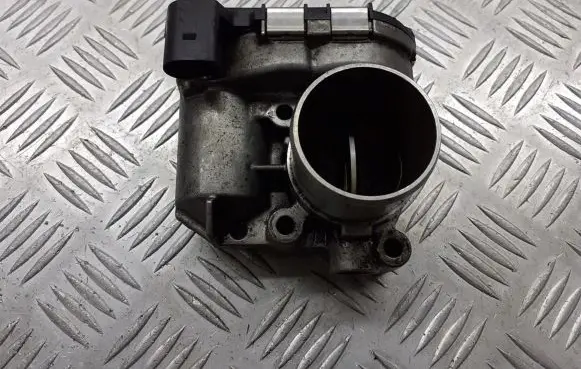Renault Scenic II - Grand scenic II Throttle valve position sensor 8200330810