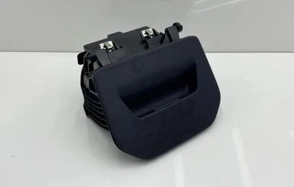 BMW 1 F40 Glove box 6823240