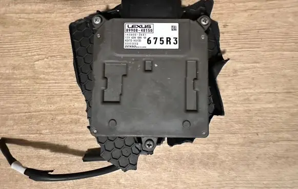 Lexus RX 450H Headlight/headlamp 8990848150