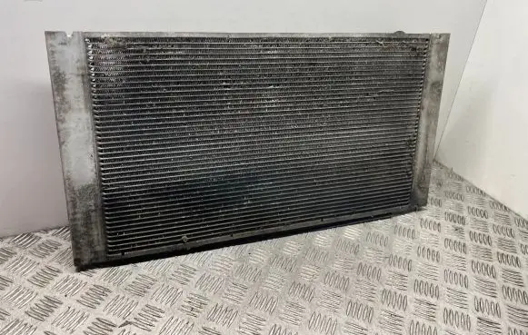 Mini One - Cooper Coupe R56 Coolant radiator 99000037 8MK376754221