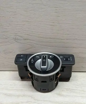 Mercedes-Benz C W204 Light switch A2049053003 10091542 9107