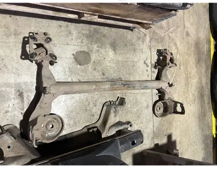 Citroen Berlingo Rear axle beam 