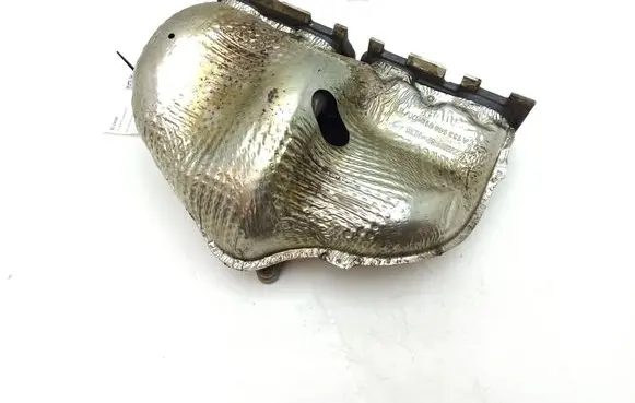 Mercedes-Benz CLA C117 X117 W117 Exhaust manifold A1331400109