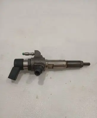 Volvo V40 Fuel injector 9802448680 50274V86