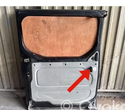 Opel Vivaro Sliding door trim 573423 58310