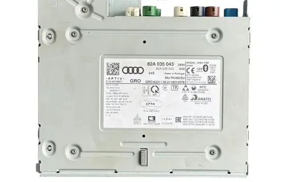 Audi A1 Radio/CD/DVD/GPS head unit 82A035043