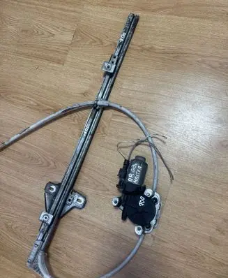 Renault Master II Front door window regulator with motor
