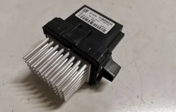 Buick Encore I Heater blower fan relay 84178783