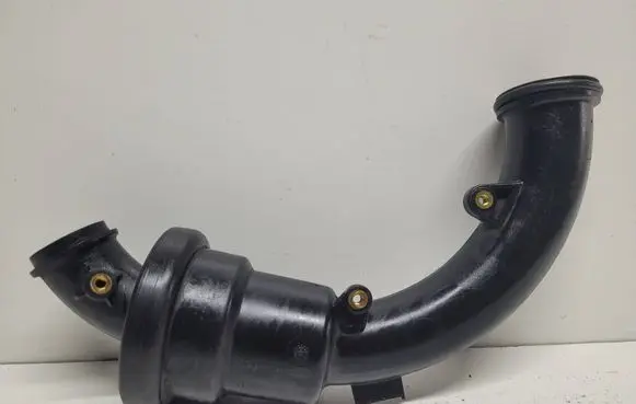 Mercedes-Benz B W246 W242 Intercooler hose/pipe A6511400387