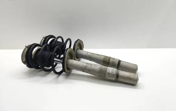 BMW 5 E60 E61 Front shock absorber with coil spring 824904 824904001