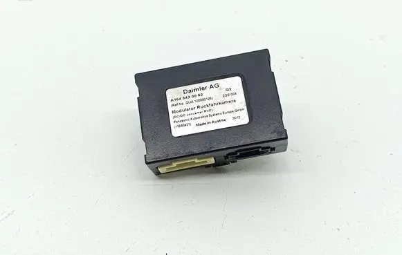 Mercedes-Benz S W221 Camera control unit module A1645430062 TESTED