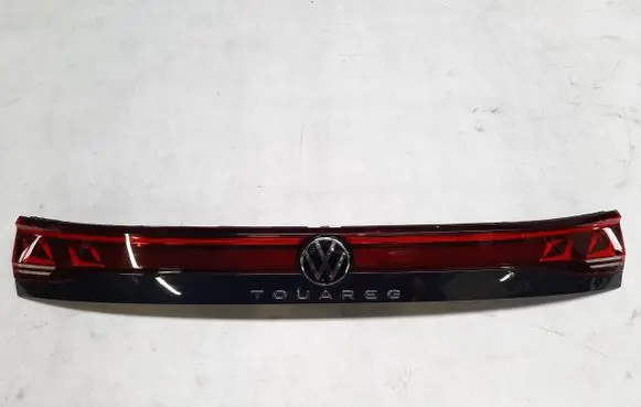 Volkswagen Touareg III Tailgate/trunk/boot exterior handle 760945307E