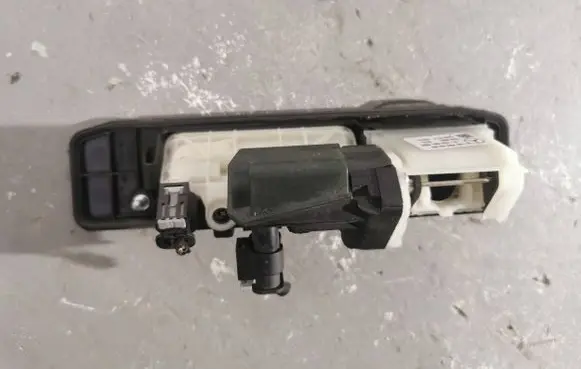 Mercedes-Benz GLC X253 C253 Tailgate/trunk/boot exterior handle A1667500993