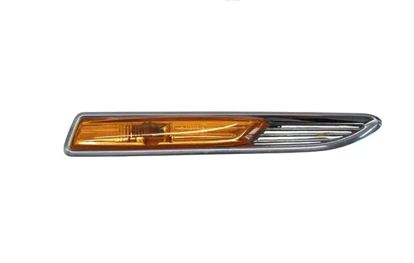 Ford Mondeo MK IV Front fender indicator light 7S7113K354AD C95YC